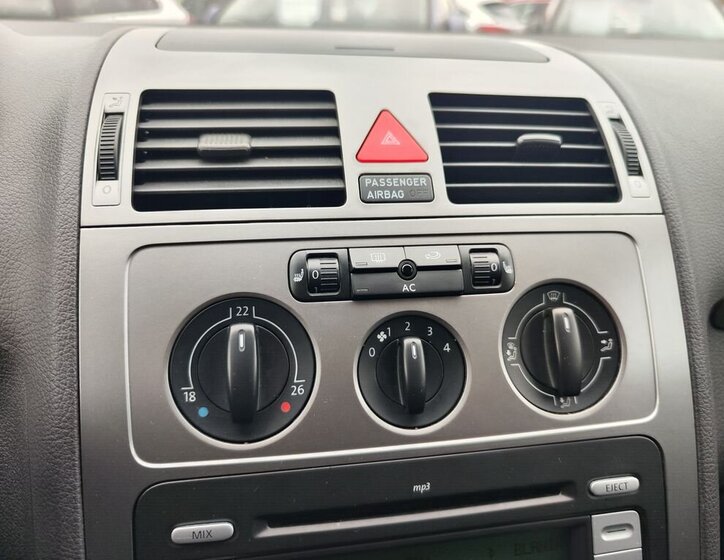 Volkswagen Touran MPV 1,4 l 103 kw