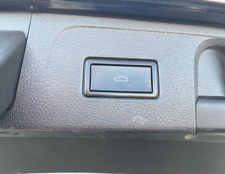 Volkswagen Passat Kombi 2,0 l 176 kw