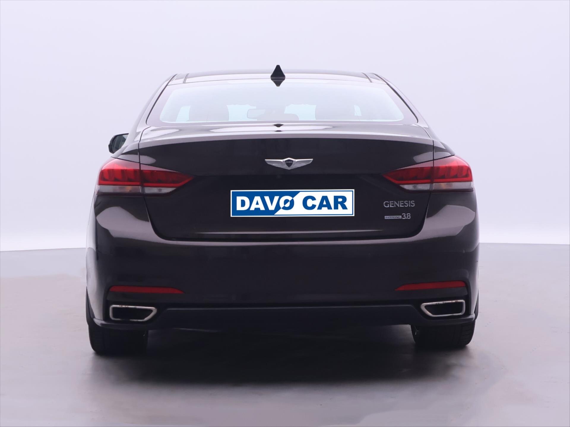 Hyundai Genesis Sedan / Limuzína 3,8 l 232 kw