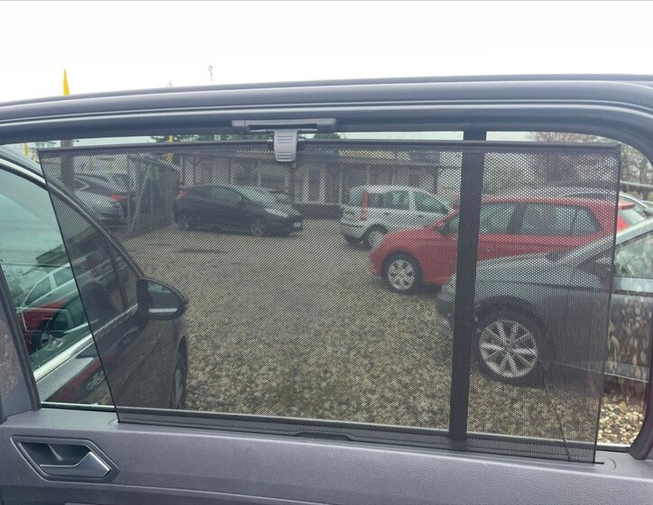 Volkswagen Touran 13