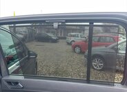 Volkswagen Touran 13