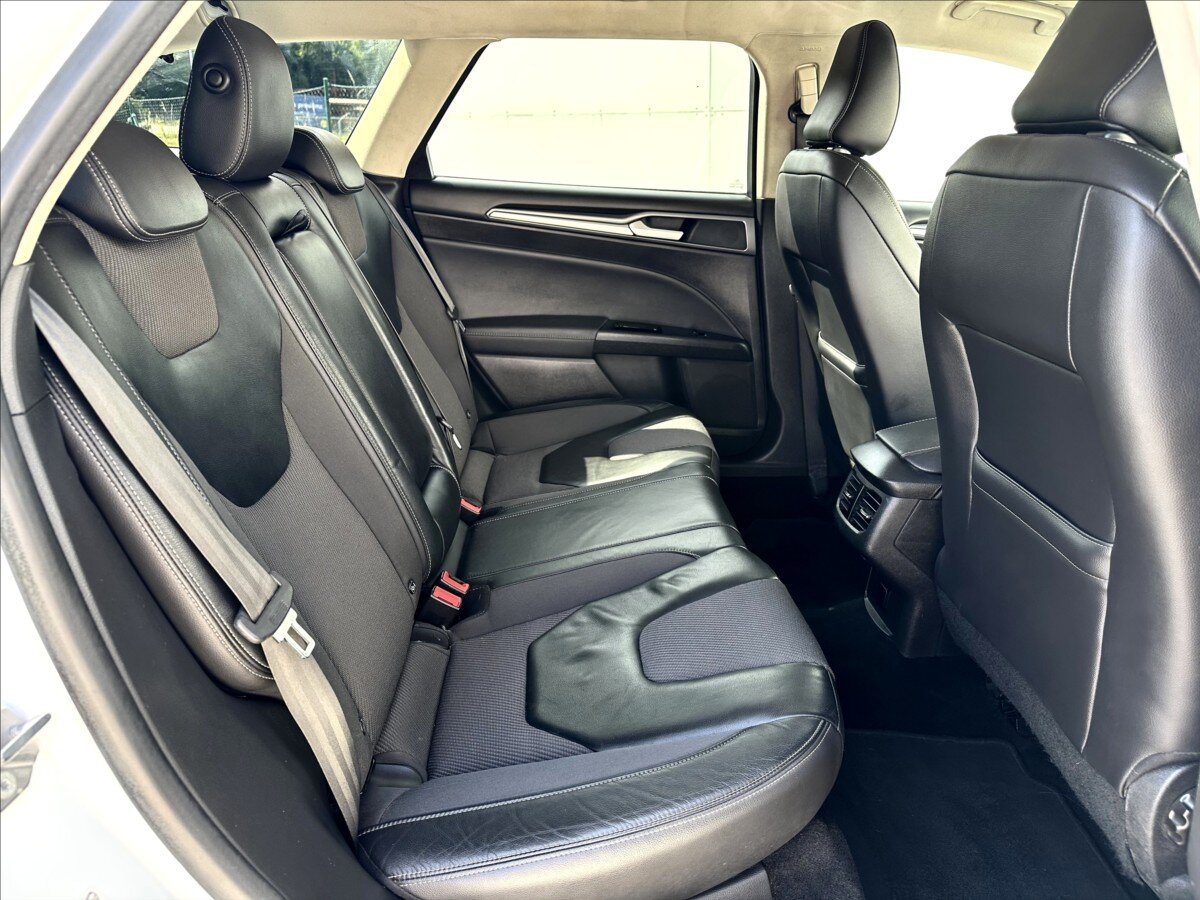 Ford Mondeo Kombi 2,0 l 110 kw