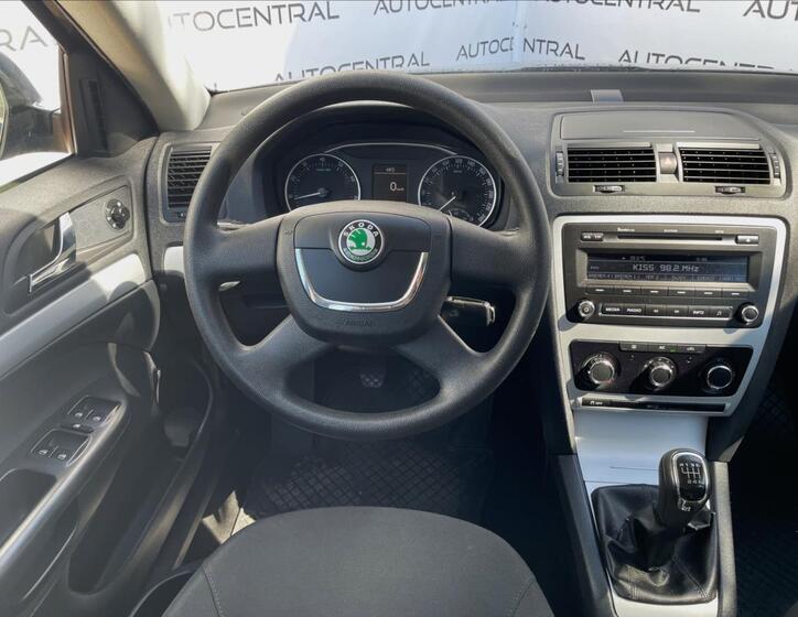 Škoda Octavia 13
