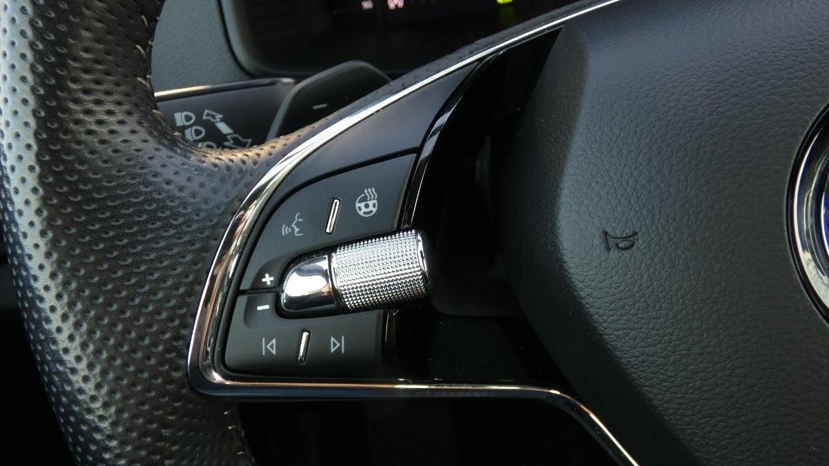 Škoda Karoq SUV / Terénní 2,0 l 110 kw