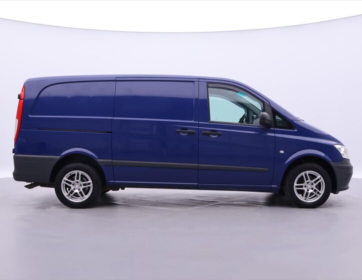 Mercedes-Benz Vito 8