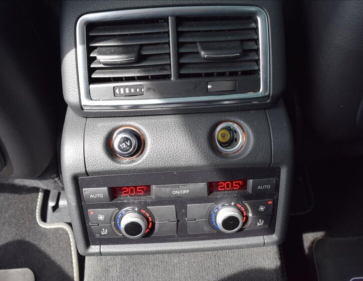 Audi Q7 SUV 3,0 l 180 kw