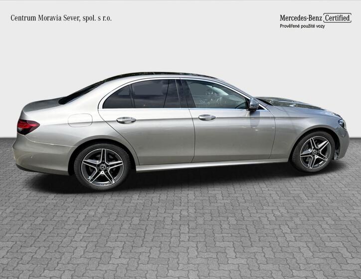 Mercedes-Benz Třídy E 6