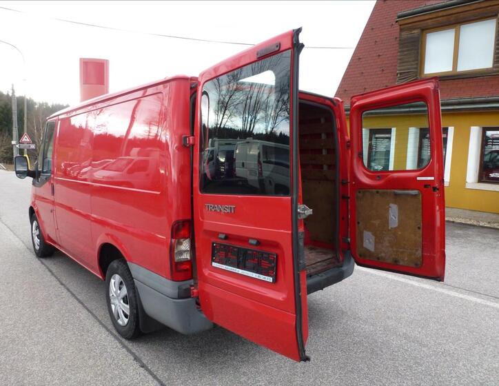 Ford Transit 17
