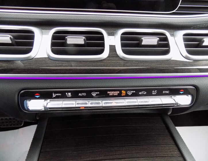 Mercedes-Benz GLS 45