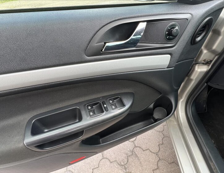 Škoda Octavia Kombi 1,6 l 77 kw