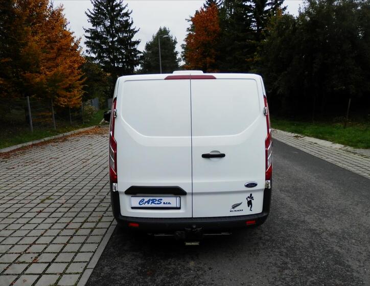 Ford Transit Custom 8