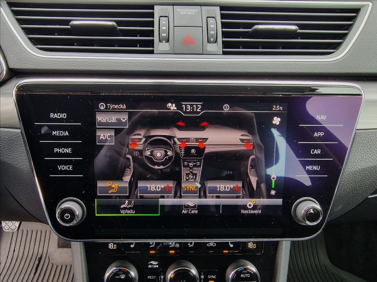 Škoda Superb Kombi 1,5 l 110 kw