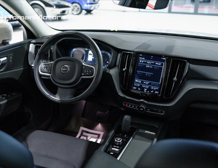 Volvo XC60 11