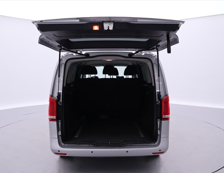 Mercedes-Benz Vito 9