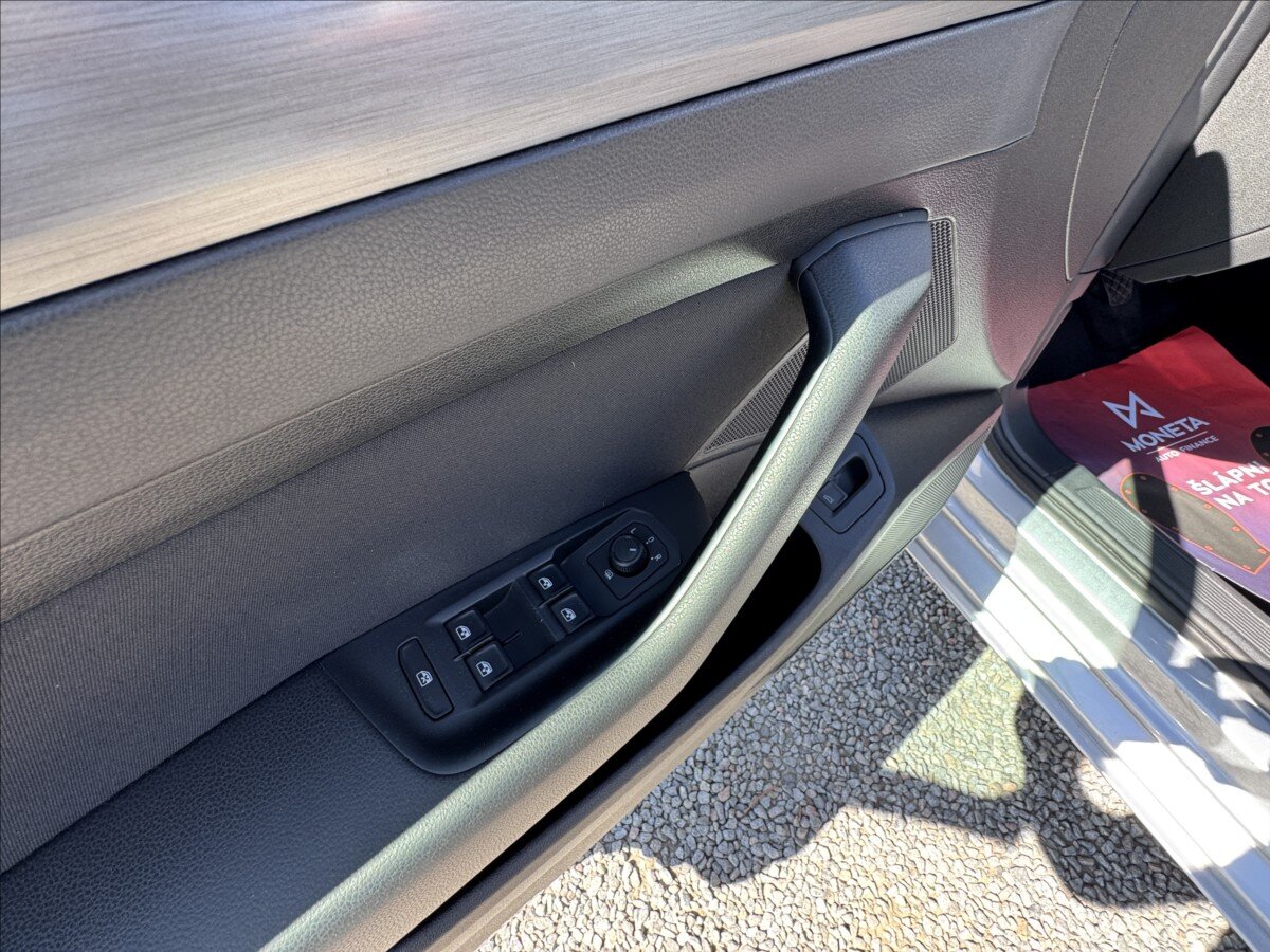 Volkswagen Passat Ostatní 1,6 l 88 kw