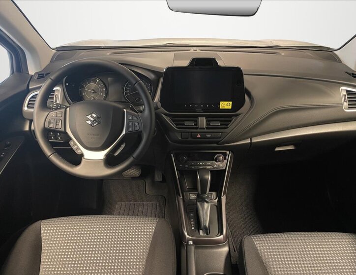 Suzuki S-Cross SUV / Terénní 1,4 l 81 kw