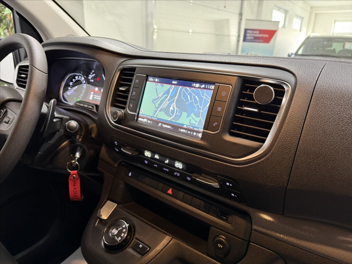 Citroën SpaceTourer Kombi 2,0 l 130 kw