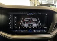 Volkswagen Touareg 11