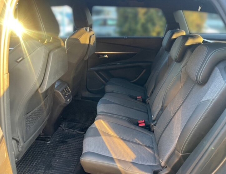 Peugeot 5008 SUV / Terénní 1,5 l 96 kw