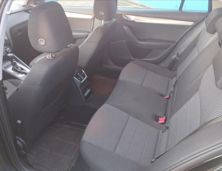 Škoda Octavia Kombi 2,0 l 110 kw