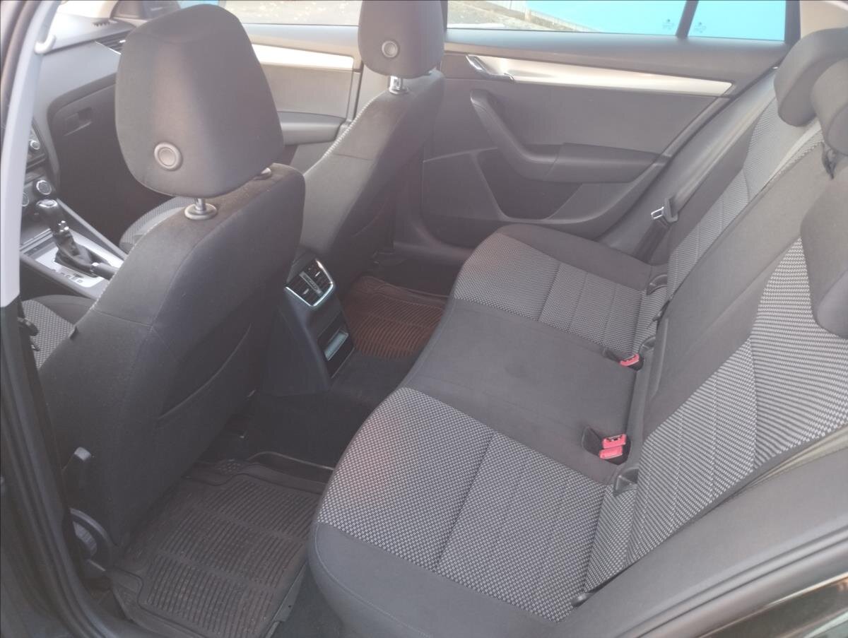 Škoda Octavia Kombi 2,0 l 110 kw