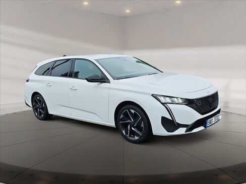 Peugeot 308 Kombi 1,2 l 96 kw