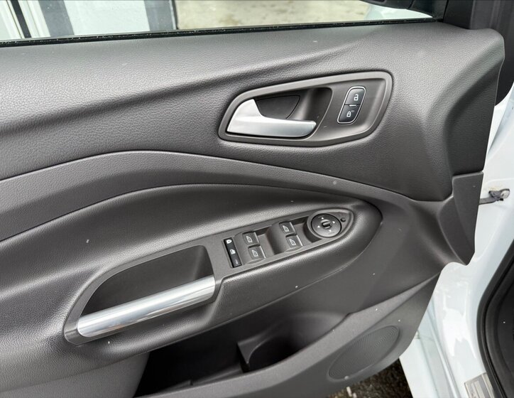 Ford Kuga SUV / Terénní 2,0 l 132 kw