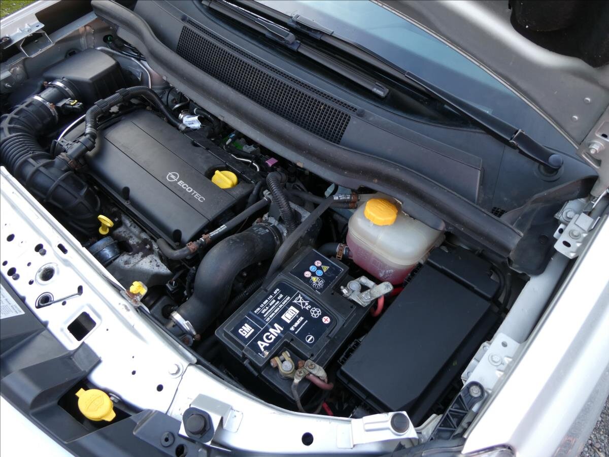 Opel Zafira MPV 1,6 l 110 kw