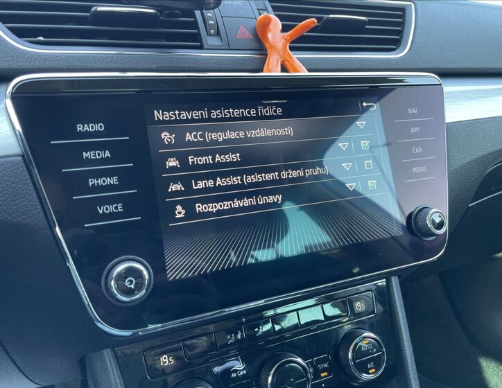 Škoda Superb Kombi 2,0 l 110 kw