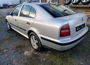 Škoda Octavia Liftback 1,6 l 74 kw