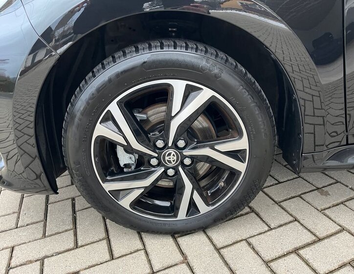 Toyota Yaris Hatchback 1,5 l 68 kw