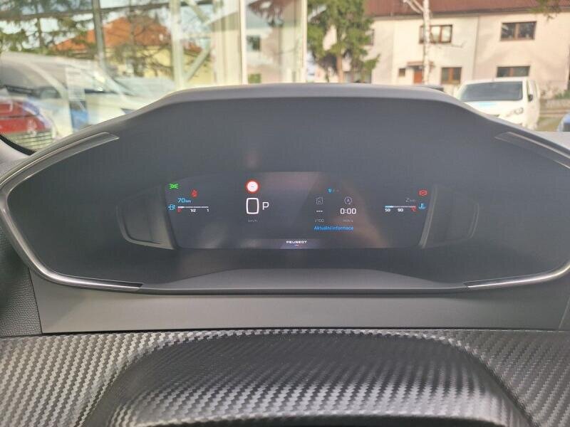 Peugeot 2008 SUV / Terénní 1,2 l 81 kw