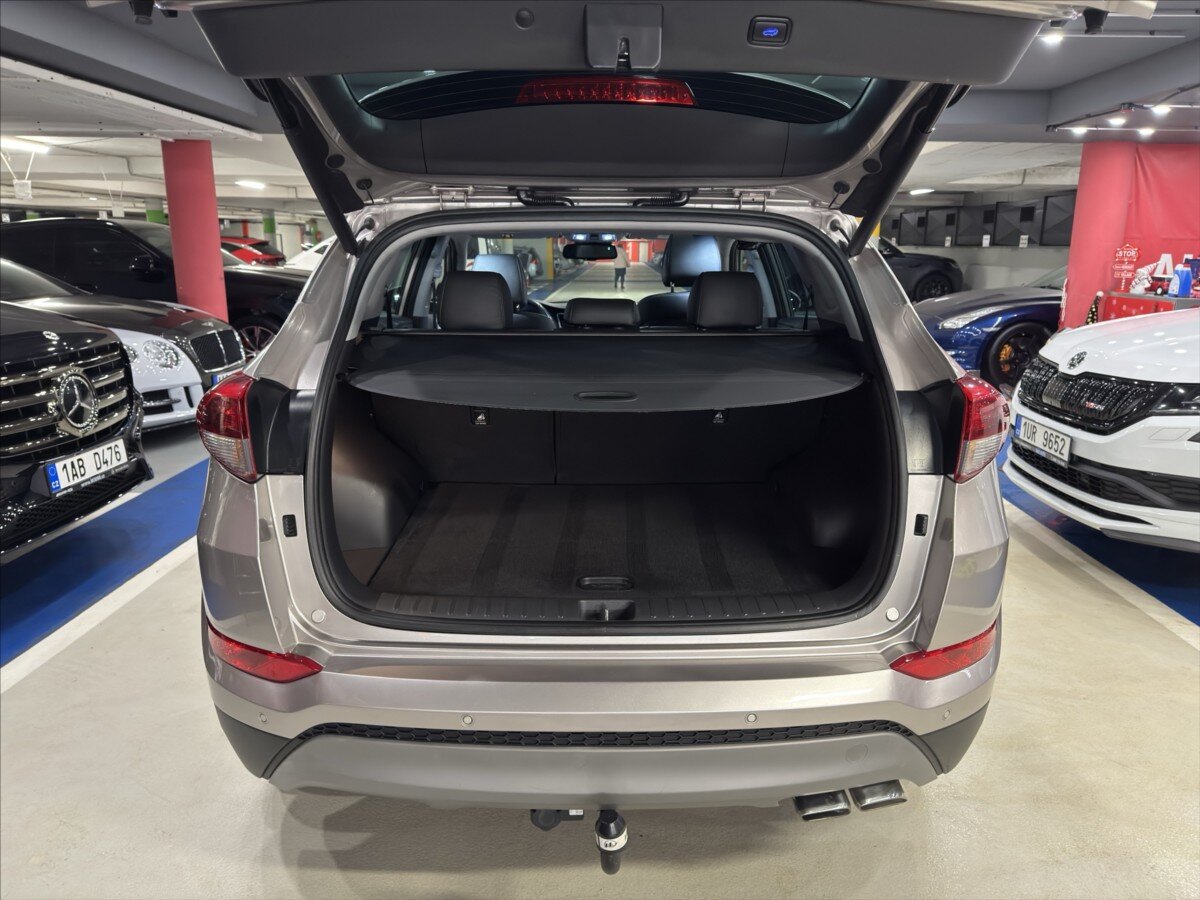 Hyundai Tucson SUV 1,6 l 130 kw