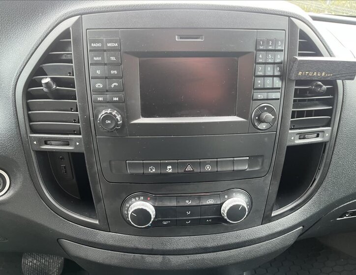 Mercedes-Benz Vito MPV 2,1 l 140 kw