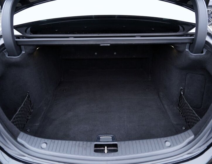 Mercedes-Benz Třídy S 12