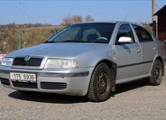 Škoda Octavia Liftback 1,6 l 74 kw