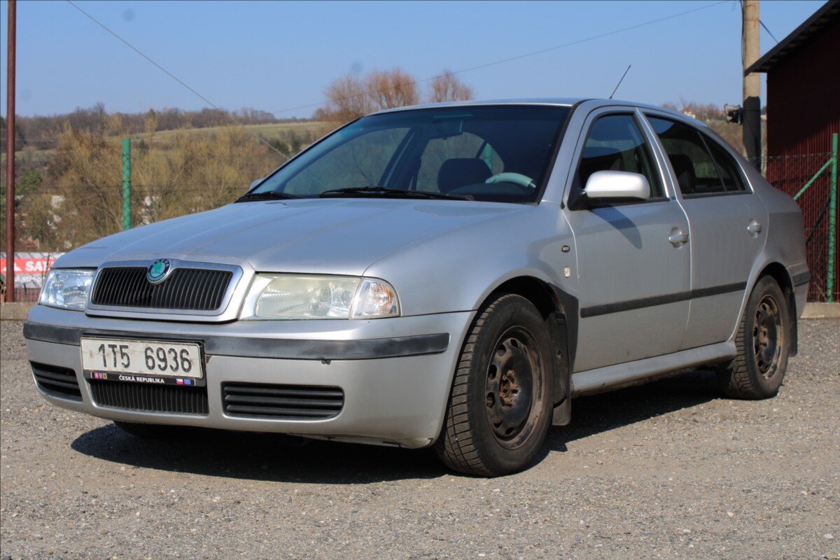 Škoda Octavia Liftback 1,6 l 74 kw