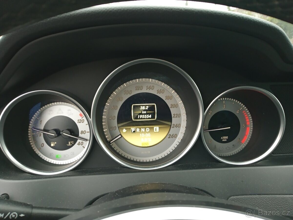 Mercedes-Benz Třídy C Kombi 0,0 125 kw