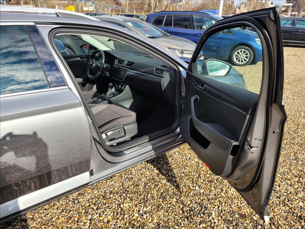 Škoda Superb Kombi 1,4 l 115 kw
