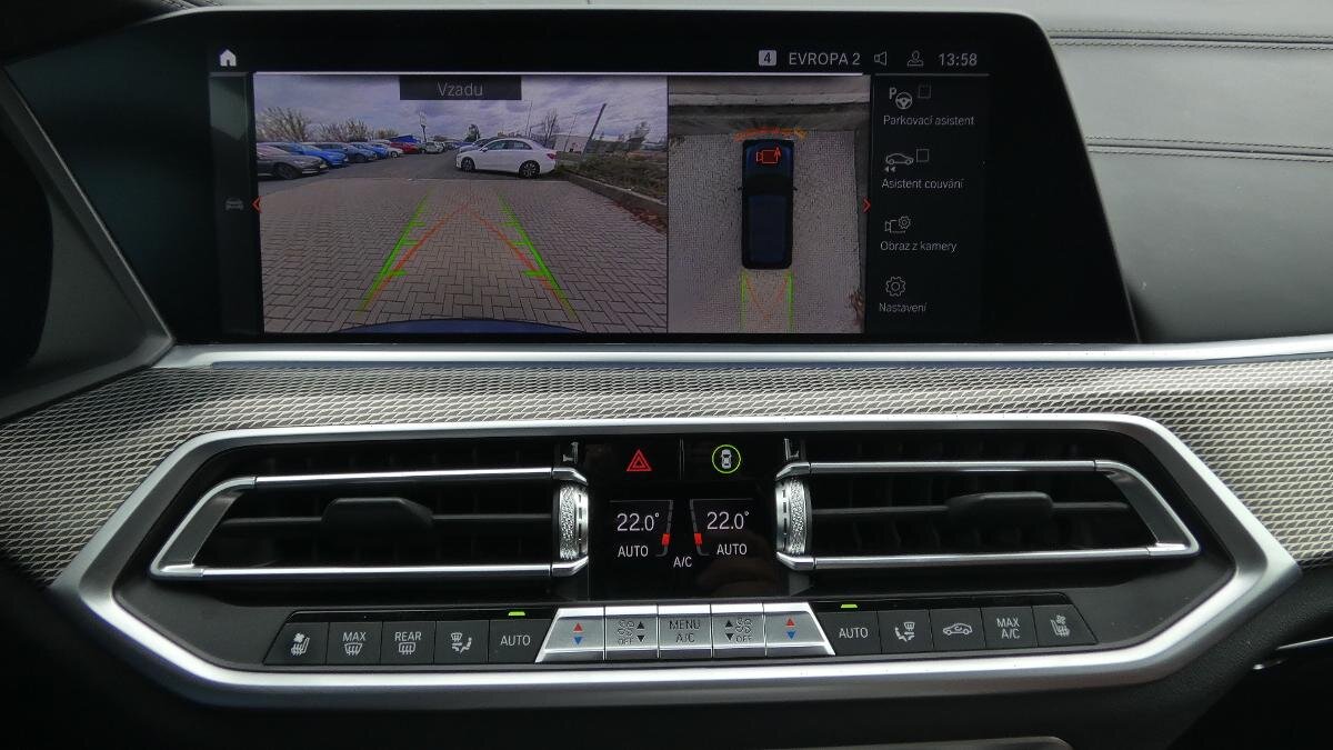 BMW X5 SUV / Terénní 3,0 l 250 kw