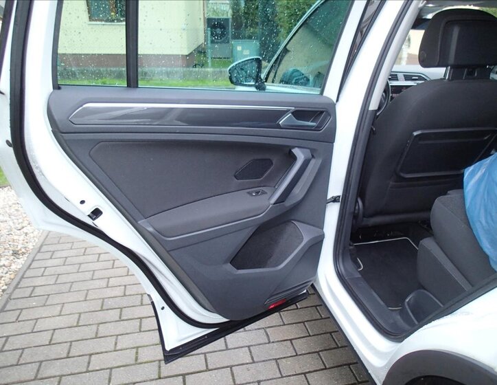 Volkswagen Tiguan SUV / Terénní 2,0 l 110 kw