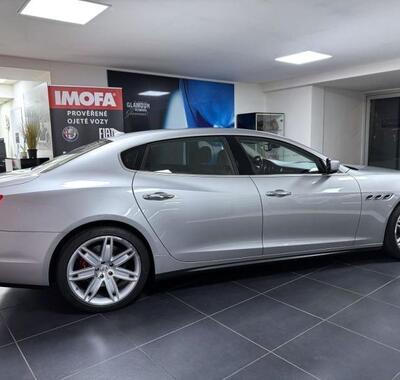 Maserati Quattroporte 4