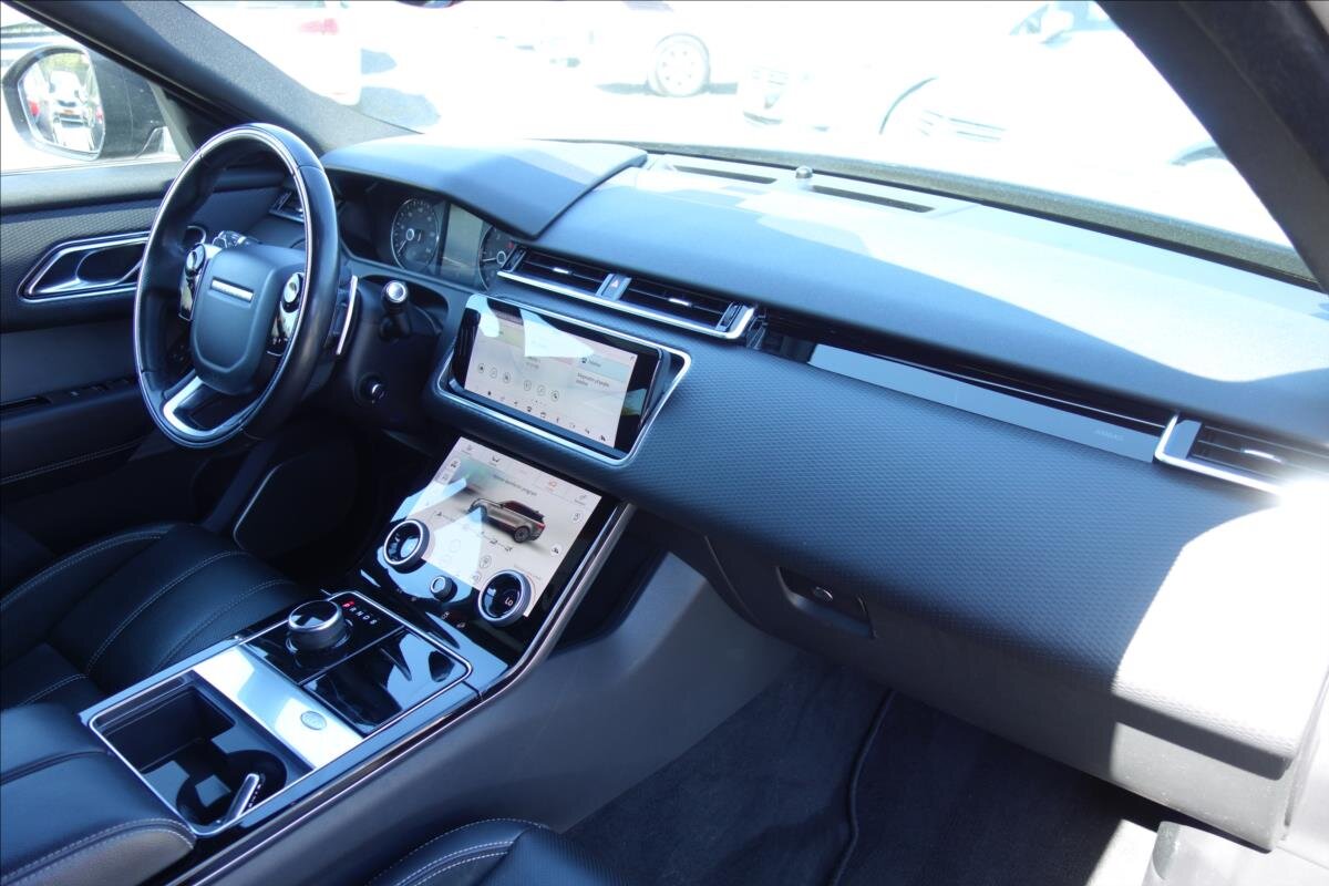 Land Rover Range Rover Velar SUV / Terénní 3,0 l 221 kw