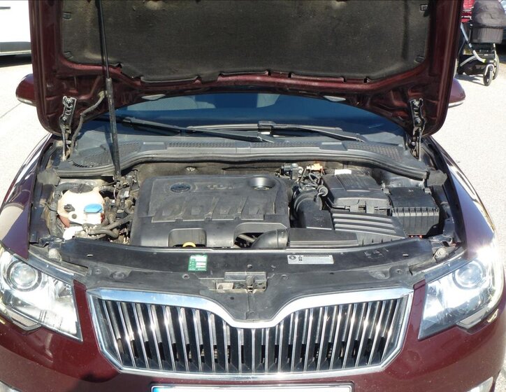 Škoda Superb Kombi 2,0 l 125 kw