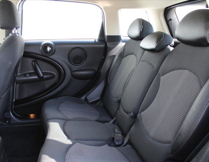 Mini Countryman SUV / Terénní 1,6 l 90 kw