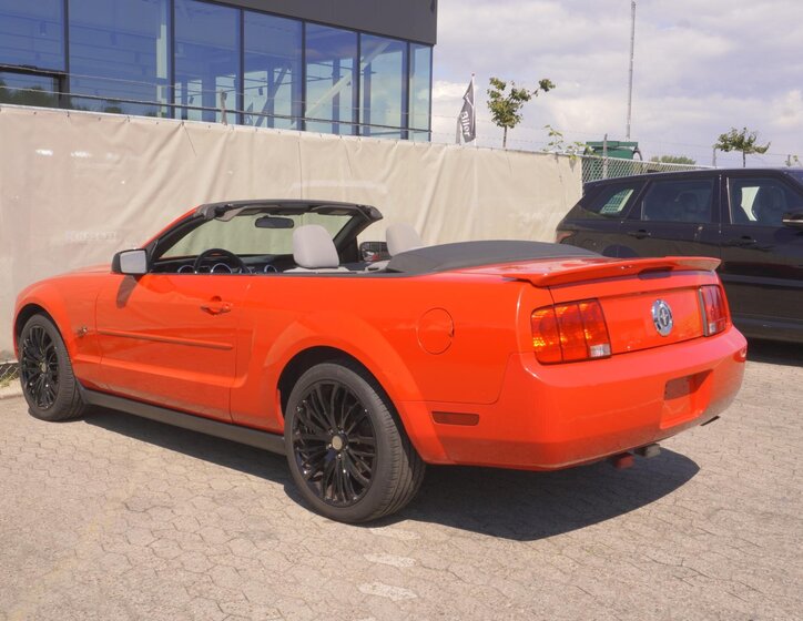 Ford Mustang Kabriolet 4,0 l 157 kw