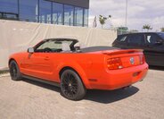 Ford Mustang Kabriolet 4,0 l 157 kw