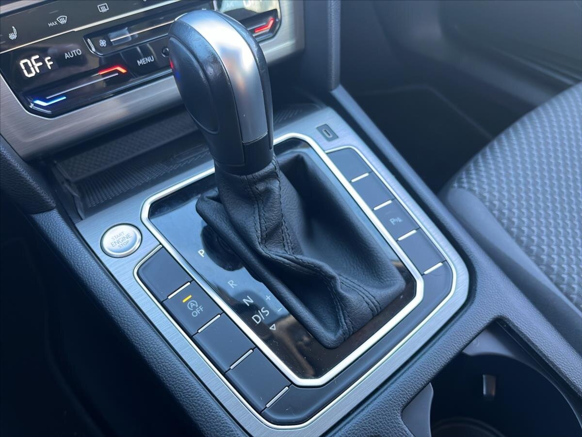 Volkswagen Passat Kombi 2,0 l 110 kw