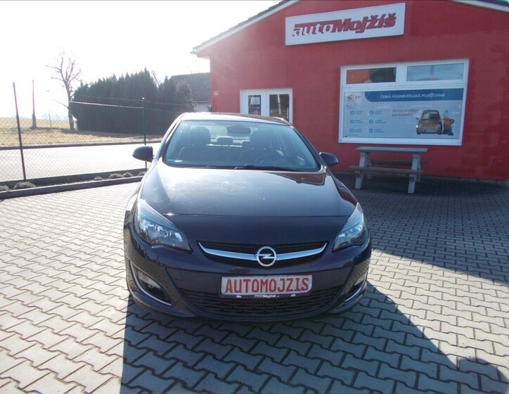 Opel Astra Sedan / Limuzína 1,4 l 103 kw