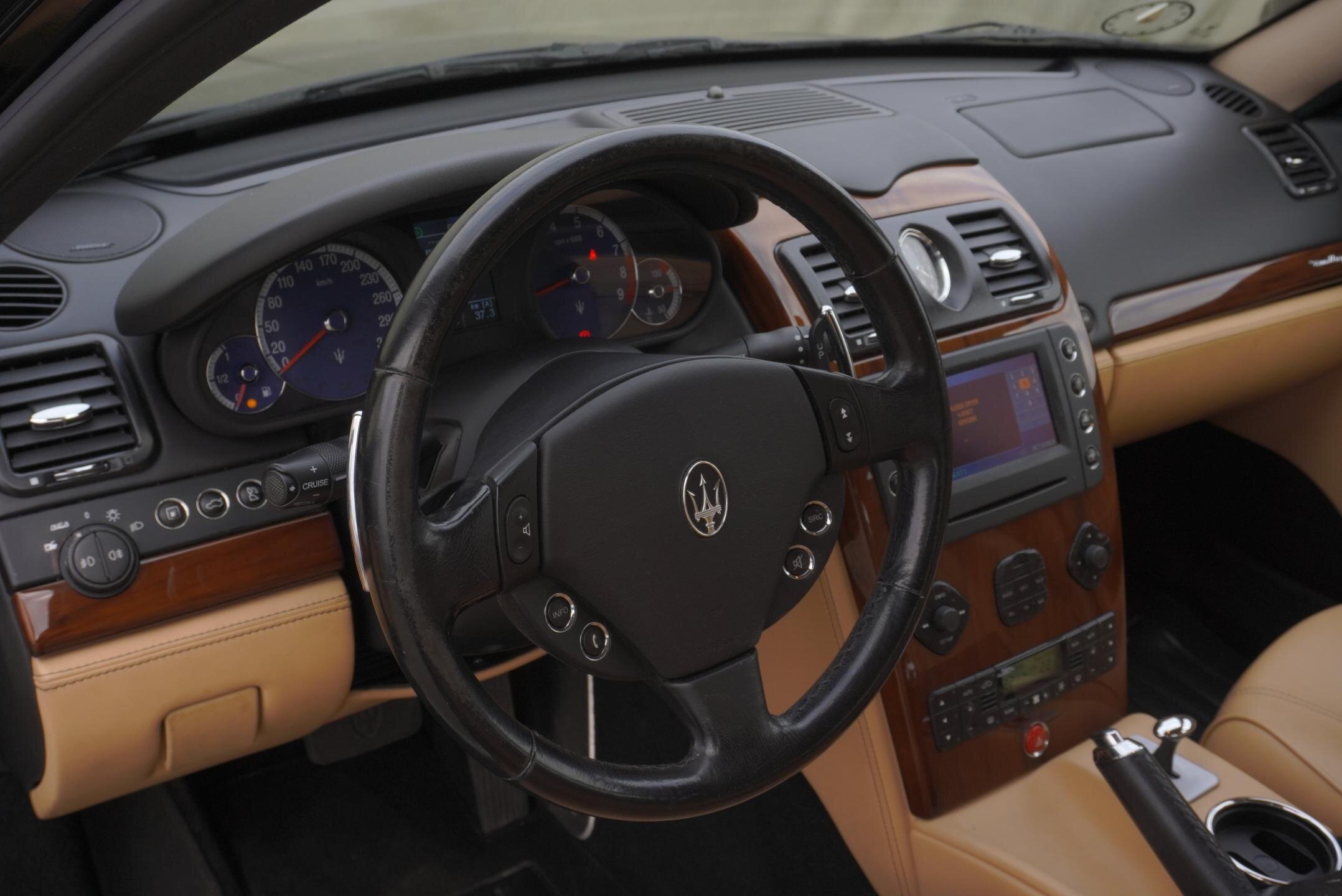 Maserati Quattroporte Sedan 4,2 l 295 kw